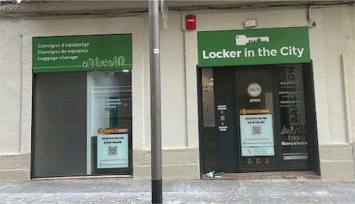 Locker in the City (Plaça Universitat): foto de su ficha de Google Maps