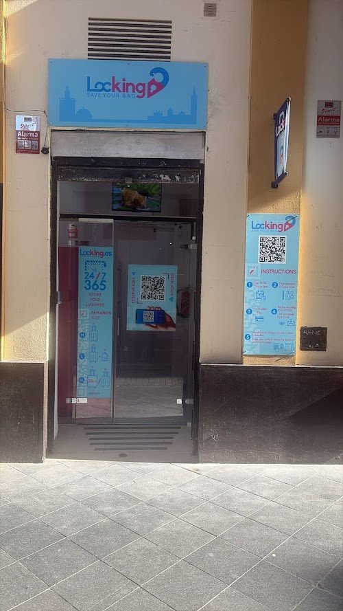 LOCKING - Locker SEVILLA - Consigna maletas 24H: foto de su ficha de Google Maps