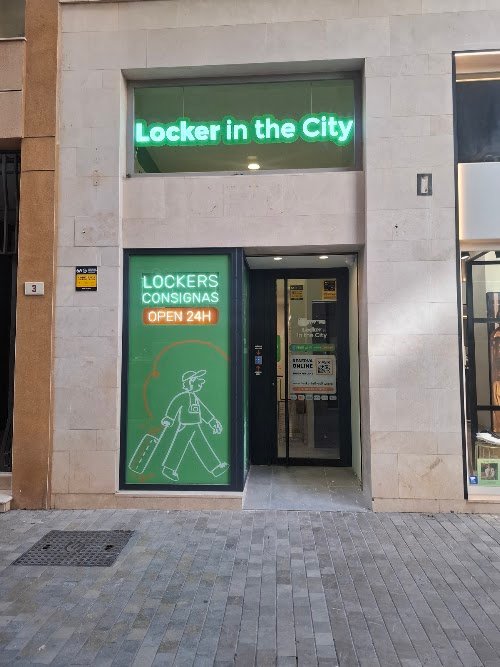 Locker in the City Málaga - Consigna 24h en Calle: foto de su ficha de Google Maps